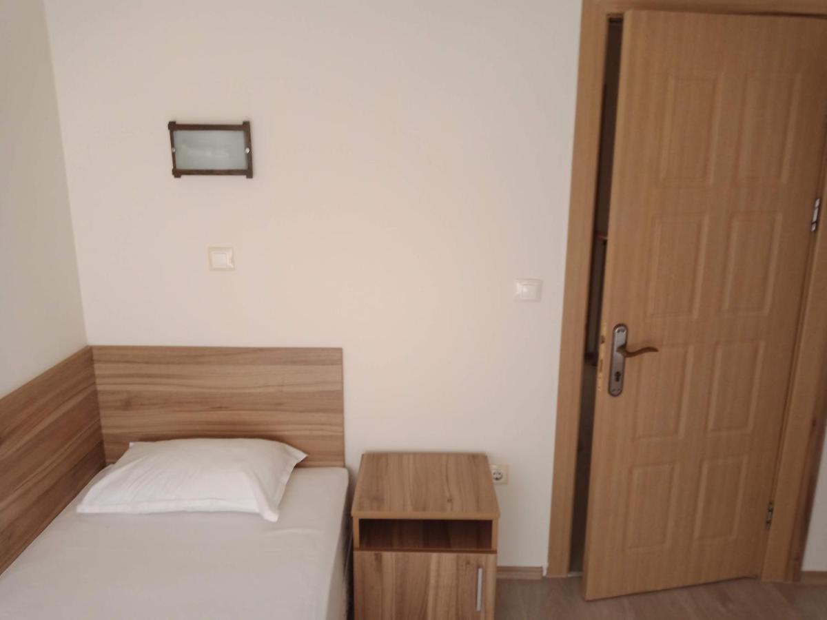 Къмпинг Градина - Garden Beach Apartments Sozopol Exterior photo